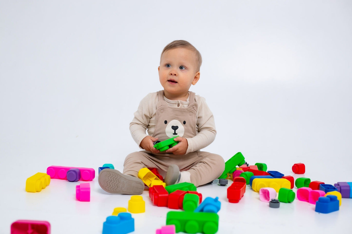 Soft Blocks Set With Wheels -33 pcs